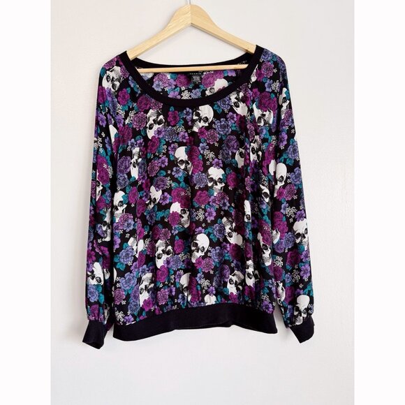 Torrid Sheer Skulls RosesTop Sz 0X Black Purple Gothic Glam Spooky Season Punk - Picture 1 of 9